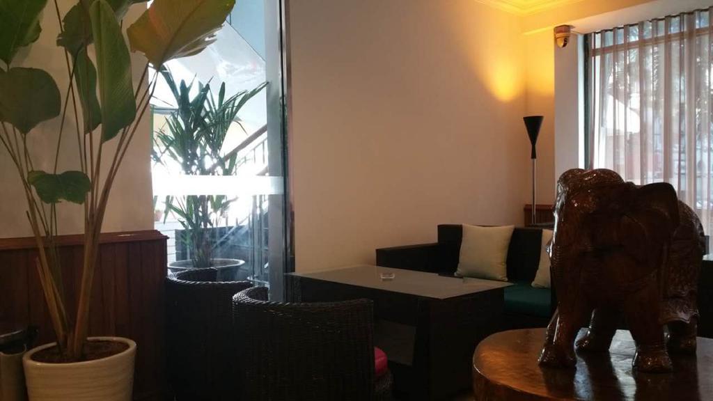City Star Hotel Rangoon Eksteriør billede