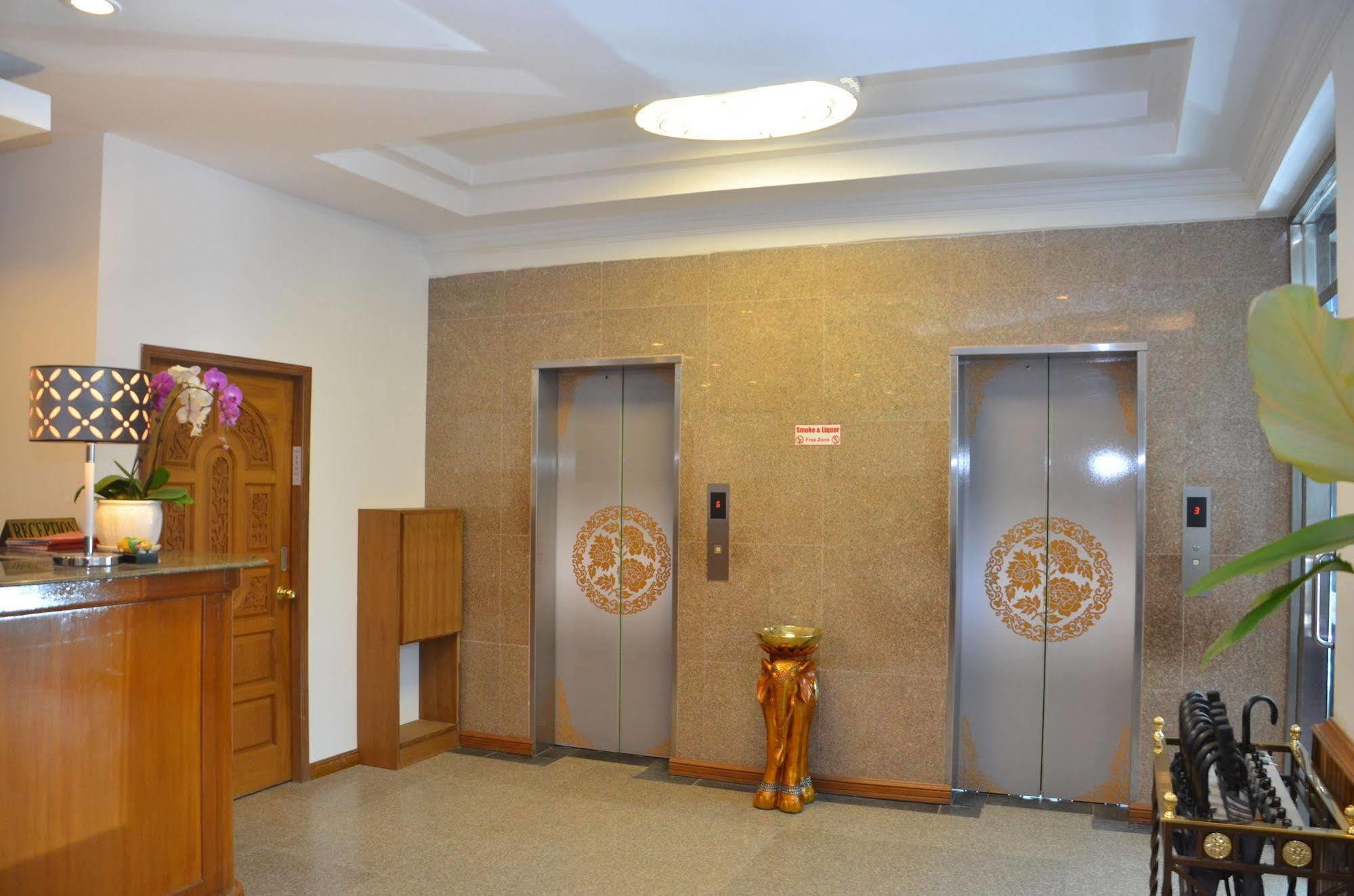 City Star Hotel Rangoon Eksteriør billede